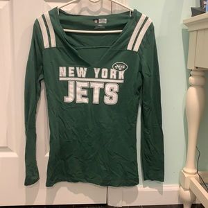 Jets top